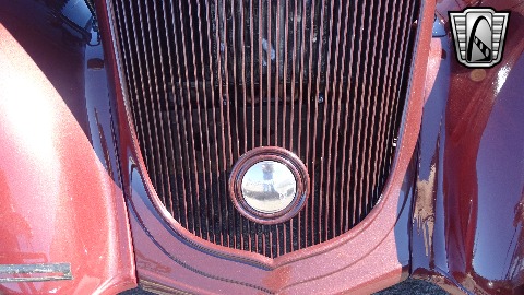 1933 Plymouth Sedan image 40