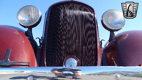 1933 Plymouth Sedan image 41