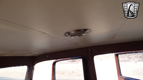 1933 Plymouth Sedan image 94