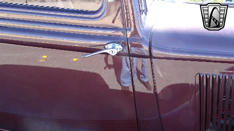 1933 Plymouth Sedan image 52