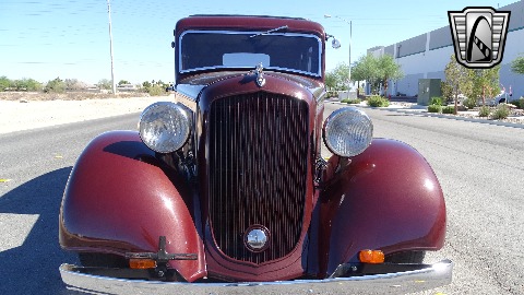 1933 Plymouth Sedan image 28