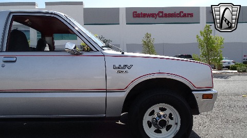 1981 Chevrolet LUV image 32