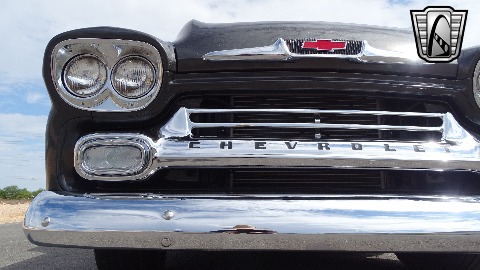 1958 Chevrolet Apache image 33