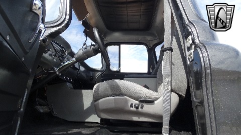 1958 Chevrolet Apache image 75