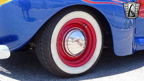 1941 Ford Deluxe image 98