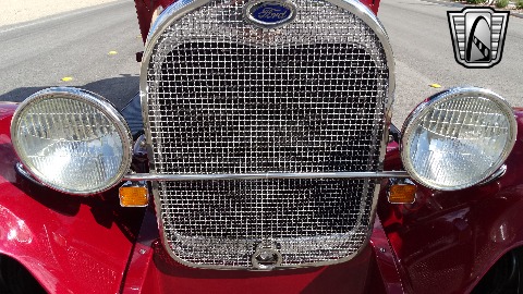 1928 Ford Street Rod image 44