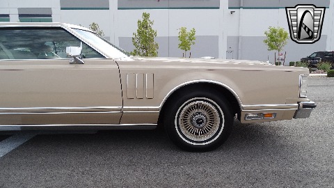 1979 Lincoln Continental image 39