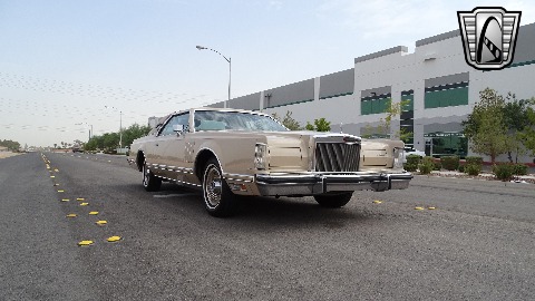 1979 Lincoln Continental image 25