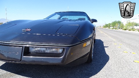 1990 Chevrolet Corvette image 29