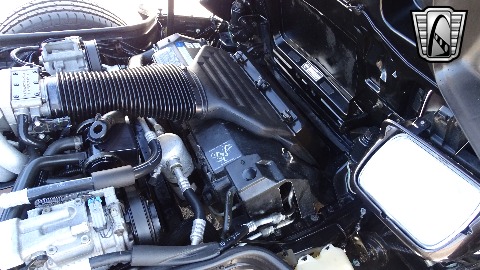 1990 Chevrolet Corvette image 108