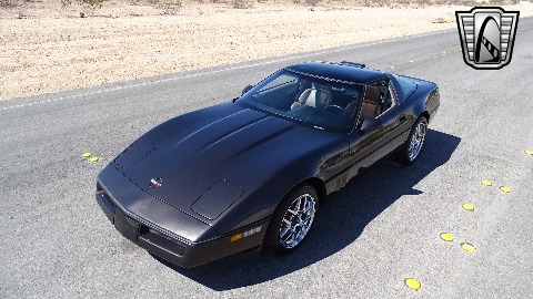 1990 Chevrolet Corvette image 8