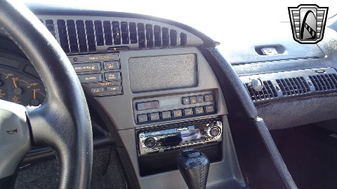 1990 Chevrolet Corvette image 61