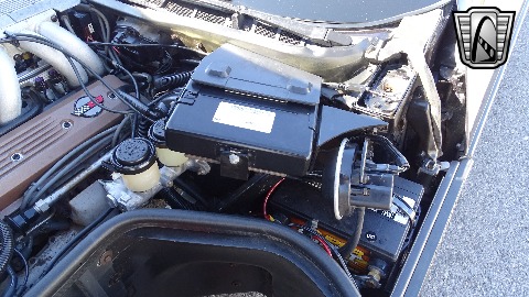 1990 Chevrolet Corvette image 115