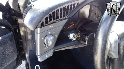 1990 Chevrolet Corvette image 91