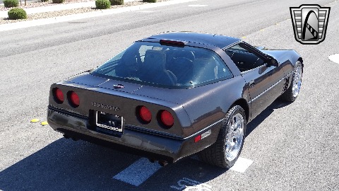 1990 Chevrolet Corvette image 20