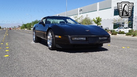 1990 Chevrolet Corvette image 24