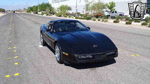1990 Chevrolet Corvette image 25