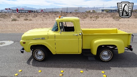 1960 Ford F100 image 11