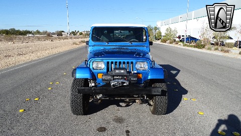 1993 Jeep Wrangler image 4