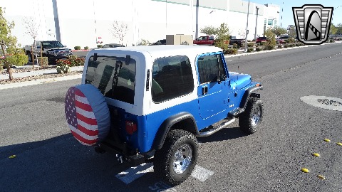 1993 Jeep Wrangler image 20