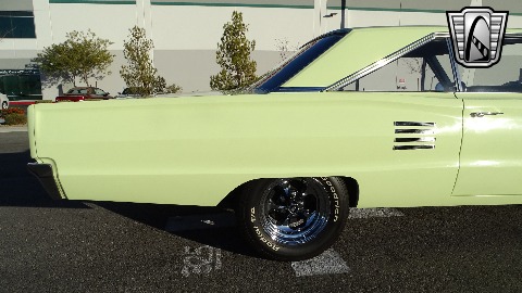 1966 Dodge Coronet image 36