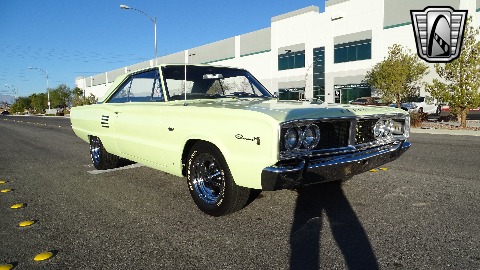 1966 Dodge Coronet image 24