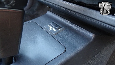 1994 Oldsmobile Cutlass Supreme image 83