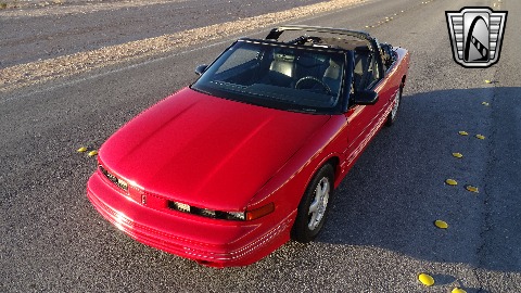 1994 Oldsmobile Cutlass Supreme image 8