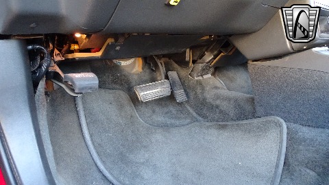 1994 Oldsmobile Cutlass Supreme image 86