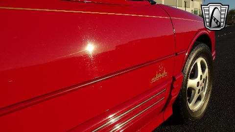 1994 Oldsmobile Cutlass Supreme image 36