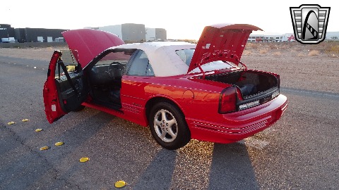 1994 Oldsmobile Cutlass Supreme image 115
