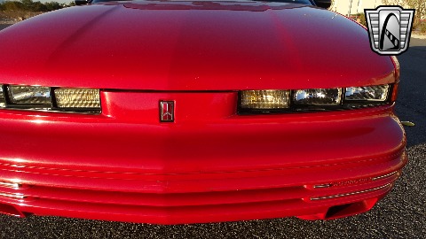 1994 Oldsmobile Cutlass Supreme image 48