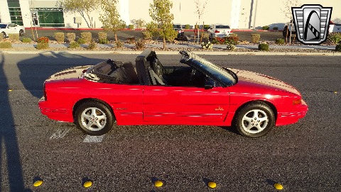 1994 Oldsmobile Cutlass Supreme image 23