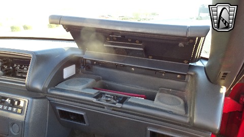 1994 Oldsmobile Cutlass Supreme image 79