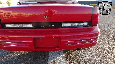 1994 Oldsmobile Cutlass Supreme image 54