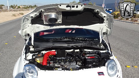 2012 Fiat Abarth image 108