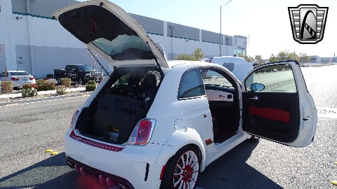 2012 Fiat Abarth image 134