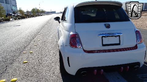 2012 Fiat Abarth image 33