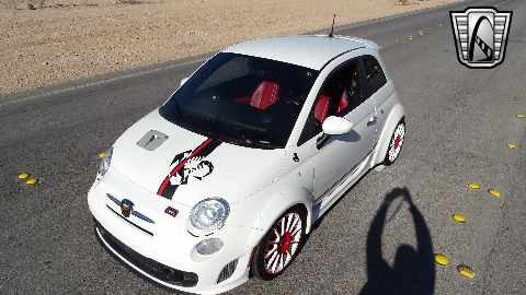 2012 Fiat Abarth image 8