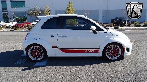 2012 Fiat Abarth image 22