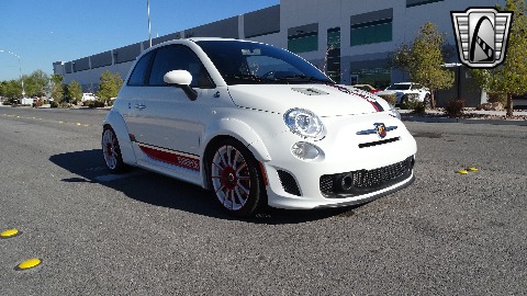 2012 Fiat Abarth image 24