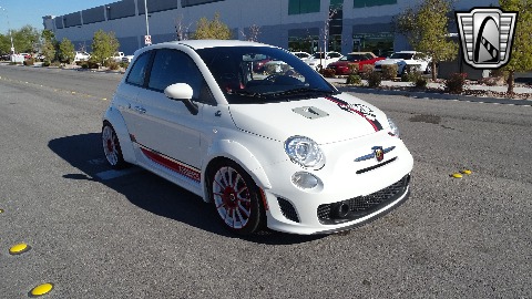 2012 Fiat Abarth image 25