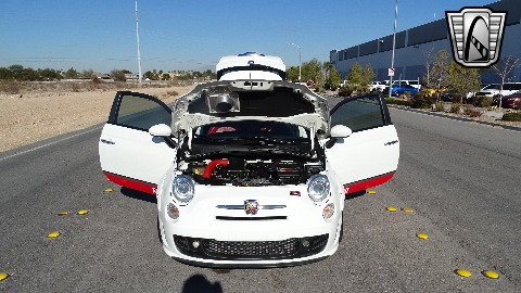 2012 Fiat Abarth image 129