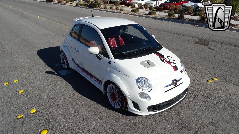 2012 Fiat Abarth image 26