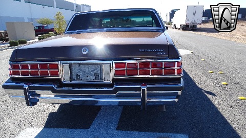 1981 Pontiac Bonneville image 35