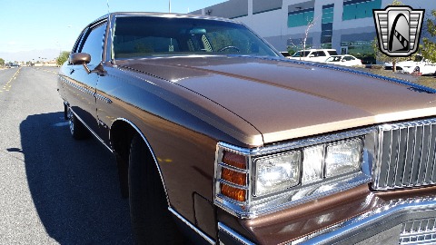 1981 Pontiac Bonneville image 40