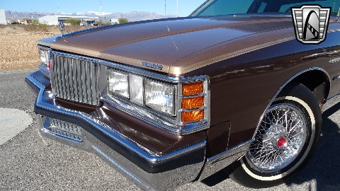 1981 Pontiac Bonneville image 41