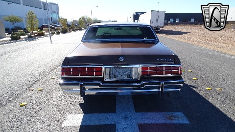 1981 Pontiac Bonneville image 16