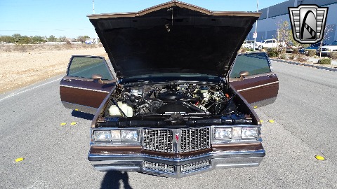 1981 Pontiac Bonneville image 120