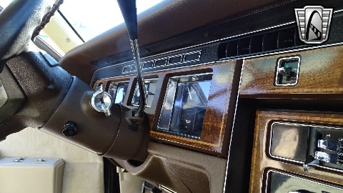 1981 Pontiac Bonneville image 70